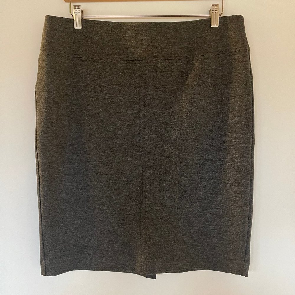 Ann Taylor Charcoal Gray Knit Skirt - 14P NWOT
